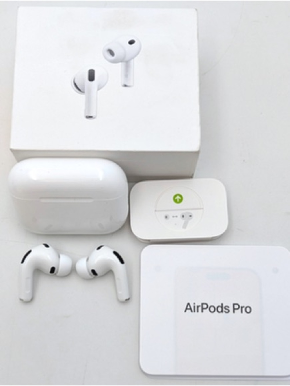 Apple AirPods Pro 3 Packaging Box in White